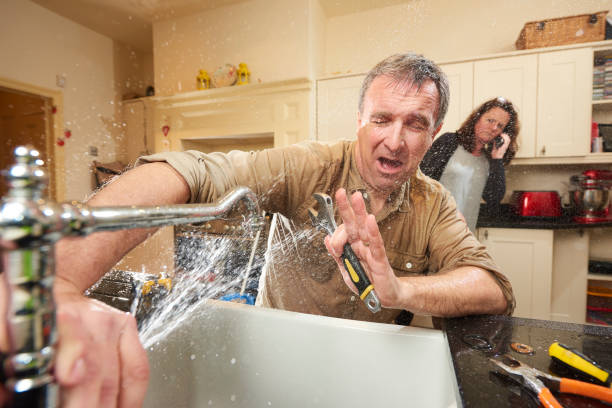Best Commercial water damage restoration  in Mojave, CA